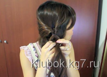 хвост на бок хвост на бок