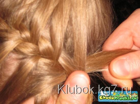 прическа для девочки в школу
