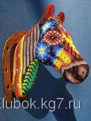 лошадка из бисера лошадка из бисера