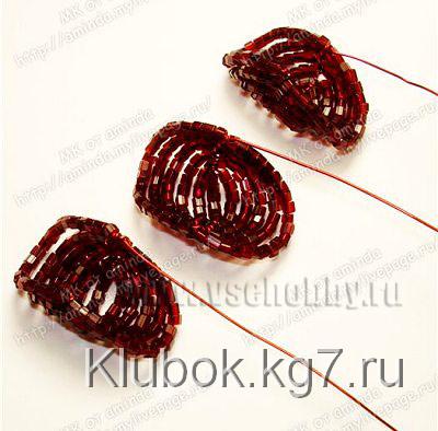 лепестки розы из бисера изгибаем перпендикулярно оси лепестки розы из бисера изгибаем перпендикулярно оси