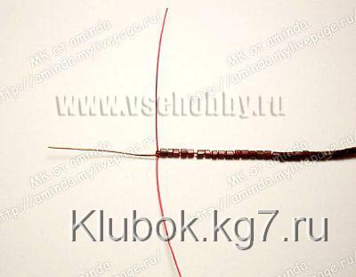 первый круг лепестков бисерной розы крепим ось первый круг лепестков бисерной розы крепим ось