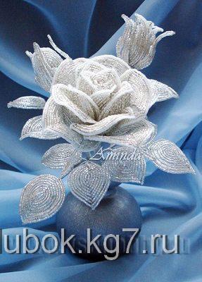 фотография готовой композиции роза из бисера в вазе фотография готовой композиции роза из бисера в вазе