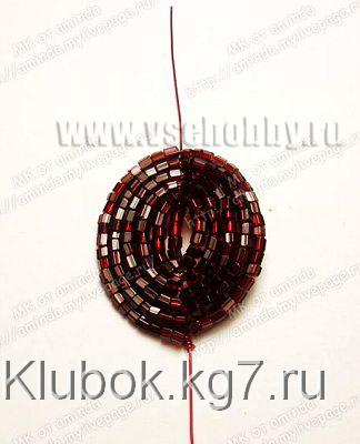 плетем своими руками круглые лепестки бисерной розы из 5 пар дуг в каждом плетем своими руками круглые лепестки бисерной розы из 5 пар дуг в каждом