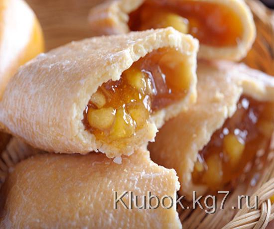 Яблочные пирожки с грецкими орехами Яблочные пирожки с грецкими орехами