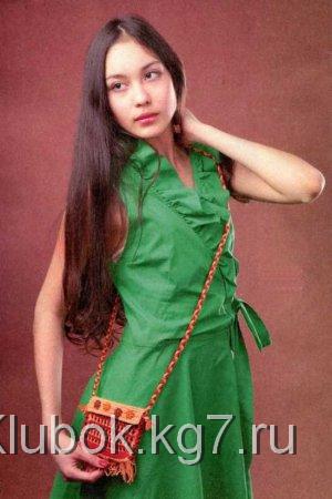 Маленькая сумочка с бахромой Маленькая сумочка с бахромой