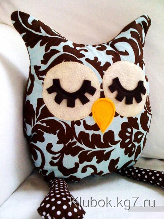 Игрушки-подушки. Совы