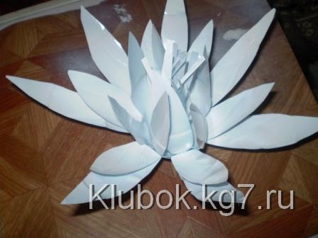 Как сделать кувшинку из пластиковой бутылки