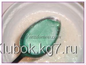 добавим немного зеленого пигмента и серебристой и зеленой мики добавим немного зеленого пигмента и серебристой и зеленой мики