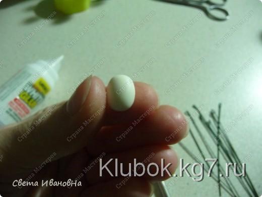 Здравствуйте!!!
Делюсь с вами мастер-классом по лепке гиперикума. Я в свои композиции люблю добавлять много мелкой красоты (маленькие цветочки, ягодки, плоды) иногда неизвестной Здравствуйте!!!
Делюсь с вами мастер-классом по лепке гиперикума. Я в свои композиции люблю добавлять много мелкой красоты (маленькие цветочки, ягодки, плоды) иногда неизвестной