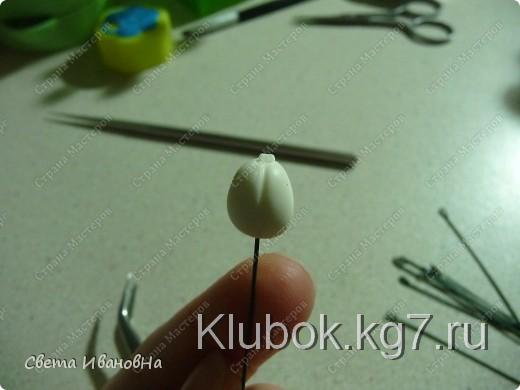 Здравствуйте!!!
Делюсь с вами мастер-классом по лепке гиперикума. Я в свои композиции люблю добавлять много мелкой красоты (маленькие цветочки, ягодки, плоды) иногда неизвестной Здравствуйте!!!
Делюсь с вами мастер-классом по лепке гиперикума. Я в свои композиции люблю добавлять много мелкой красоты (маленькие цветочки, ягодки, плоды) иногда неизвестной