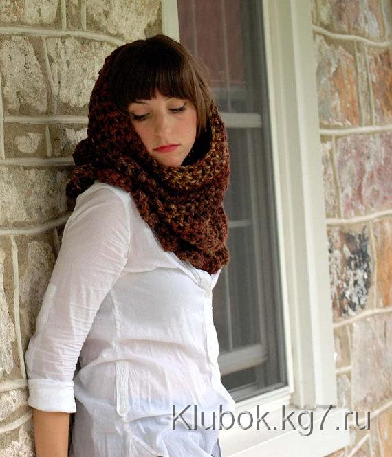 Гребешка Neckwarmer в Sequoia Браун