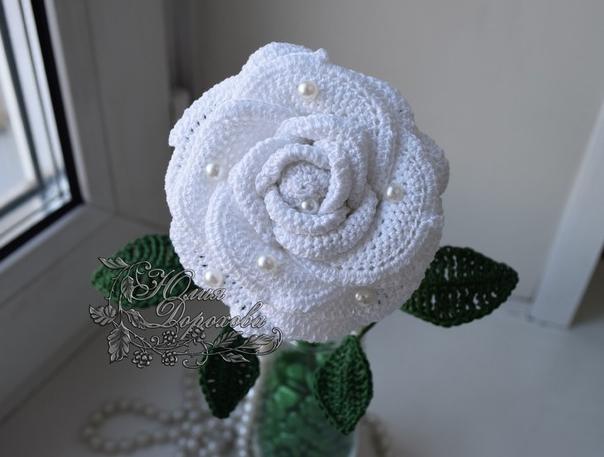 Красивые объемные розы крючком