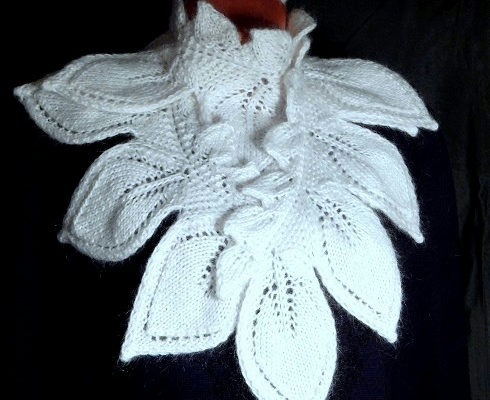 Шарф «ЛИСТОПАД». стильный шарф спицами