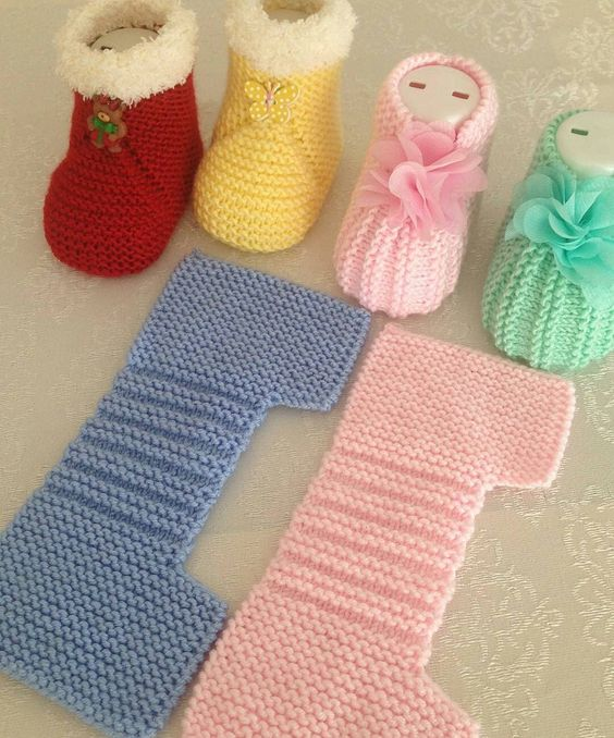 На изображении может находиться: полоски