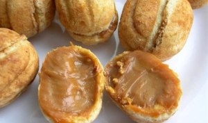 kak-prigotovit-oreshki-so-sgushhenkoj