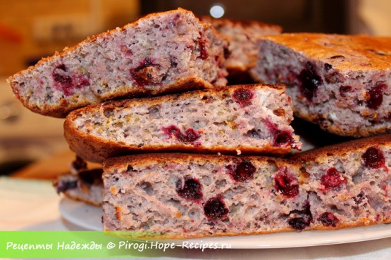 Трухлявый пень - пирог с вареньем из черной смородины