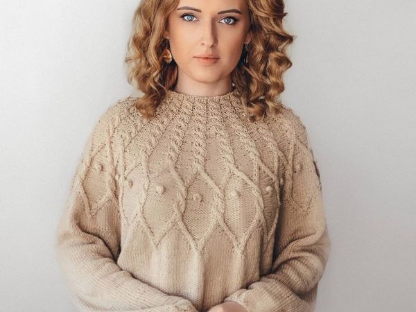 Свитер спицами