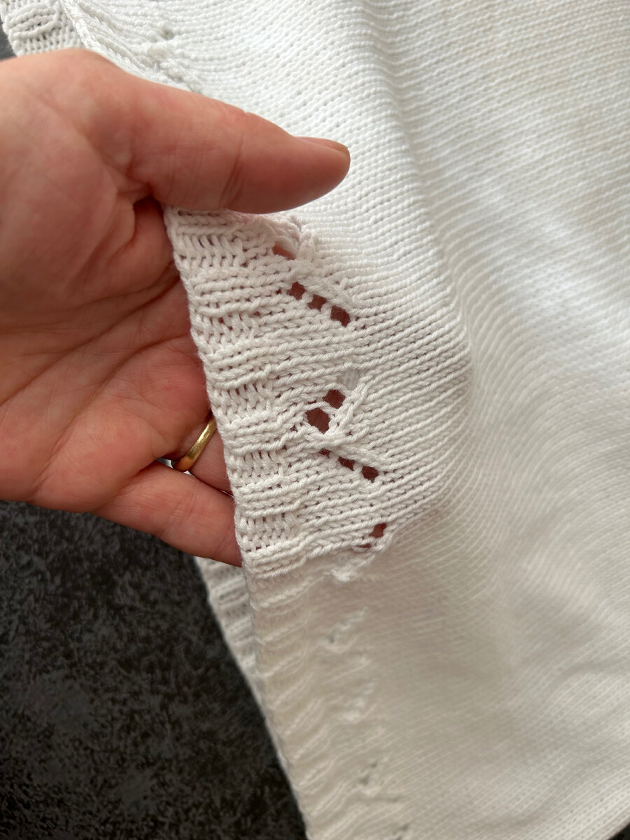 для узора по низу я брала блок узора кокетки из 10 петель