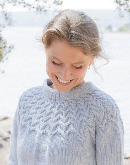 Mermaid Echo / DROPS 254-3 - Knitted jumper in DROPS Merino Extra Fine. Piece is knitted top down with round yoke, cables and double neck edge. Size: S - XXXL