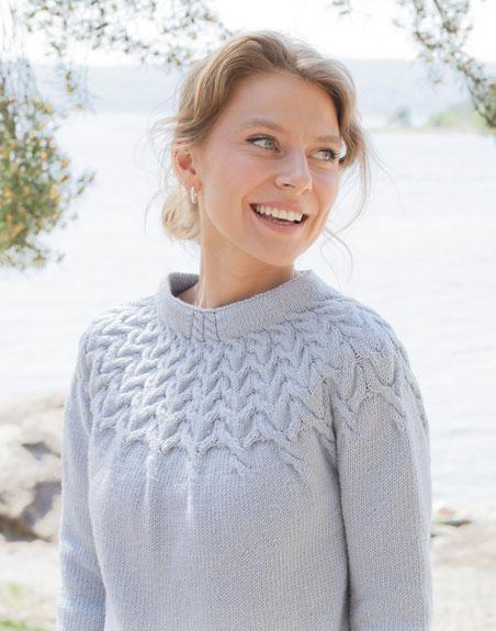 Mermaid Echo / DROPS 254-3 - Knitted jumper in DROPS Merino Extra Fine. Piece is knitted top down with round yoke, cables and double neck edge. Size: S - XXXL