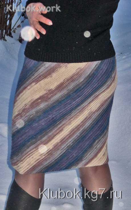Юбка с диагональными полосами