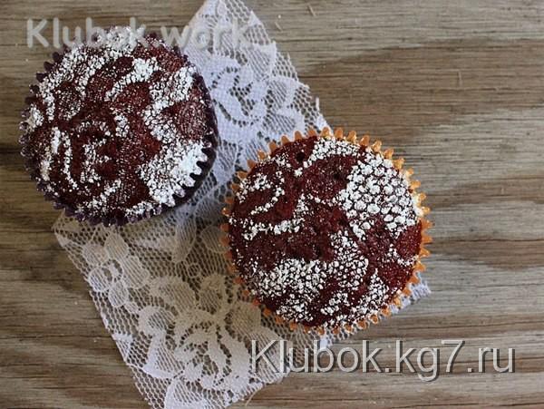 Украшаем выпечку пудрой с помощью... кружев. Украшаем выпечку пудрой с помощью... кружев.