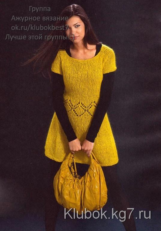 Вязаное спицами желтое платье из мохера