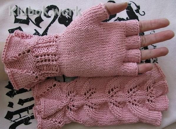 Ажурные митенки с пышными манжетами Ажурные митенки с пышными манжетами
