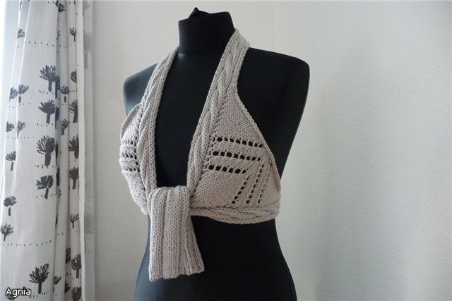 Топ-бюст спицами Топ-бюст спицами