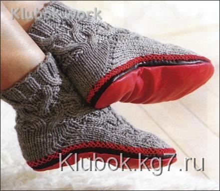 Как красиво пришить подошву к носкам или тапочкам Как красиво пришить подошву к носкам или тапочкам