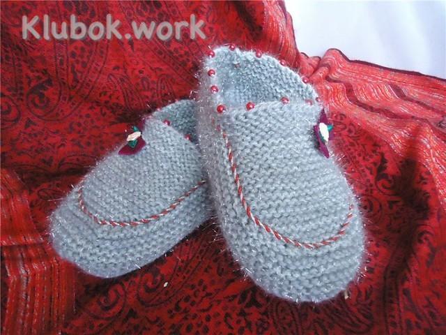 Тапочки серые с бантиком. Тапочки серые с бантиком.