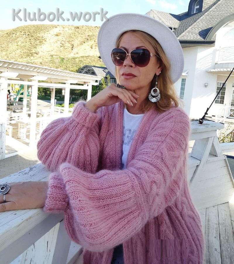 Стильное пальто из мохера с рукавами буфф Стильное пальто из мохера с рукавами буфф